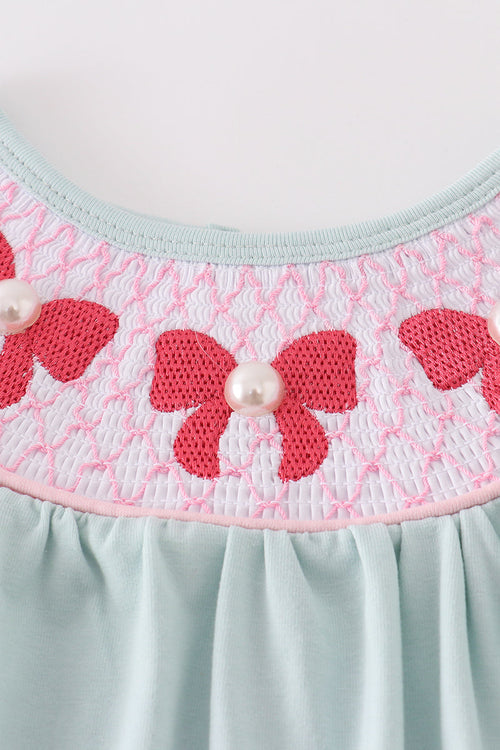 Blue bow pearl smocked ruffle shorts set