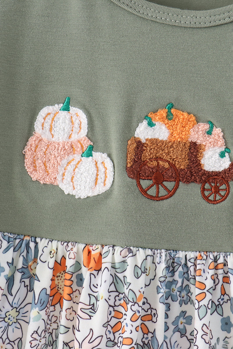 Green pumpkin french knot dress
